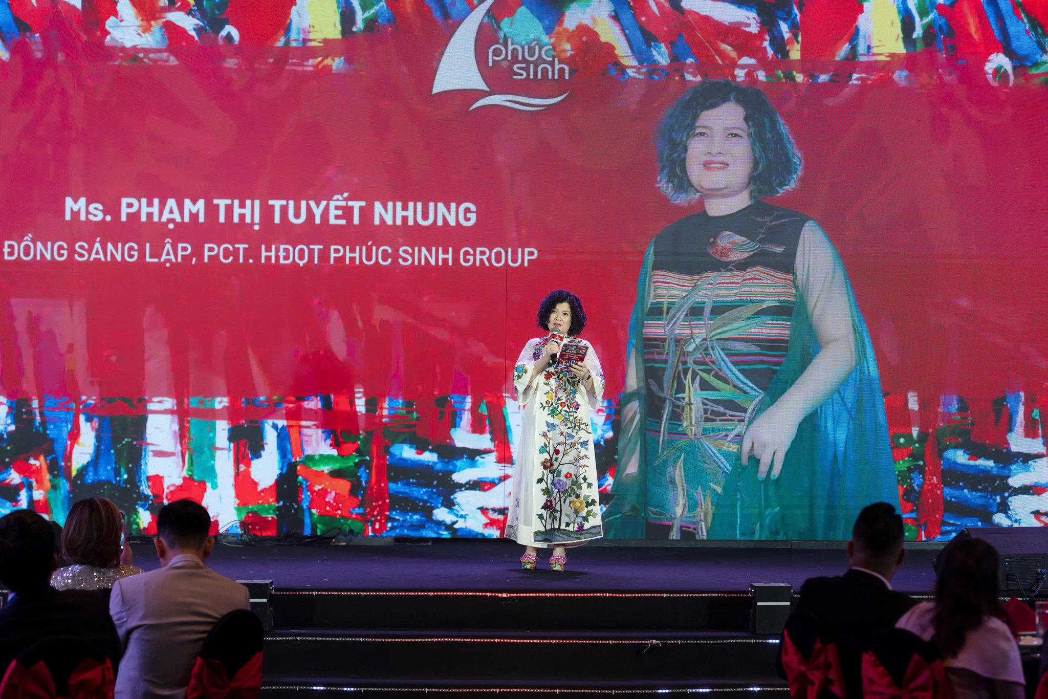 Bà Phạm Thị Tuyết Nhung - Đồng sáng lập, Phó Chủ tịch HĐQT Phúc Sinh Group